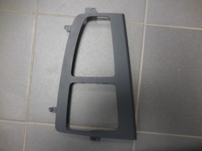 Audi q5 80a dekor молдинг туннель фото №1