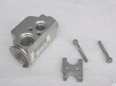 Audi q7 клапан расширительный оригинал фото №1