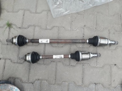 Привідний вал привідний вал twingo iii 14- smart a453 0,9 tce фото №1