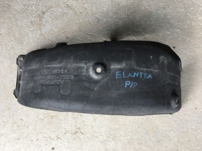 Hyundai elantra 16 підкрилок ліва задня 86825f3000 фото №1