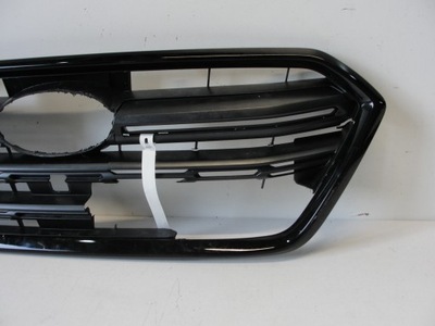 Молдинг решітка радіатора ліва subaru legancy outback фото №1