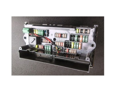 Bmw x3 коробка корпус предохранителей f25 x-drive фото №1