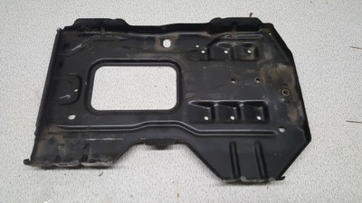 Основа кронштейн акумулятор mercedes-benz оригінальний номер a2046280218 фото №1