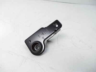 Кронштейн інтеркулер правий maserati levante фото №1