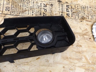 Протитуманна фара ford mustang 05-10r фото №1