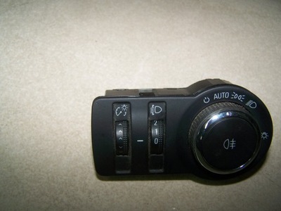 Opel insignia- перемикач вимикач світла фото №1