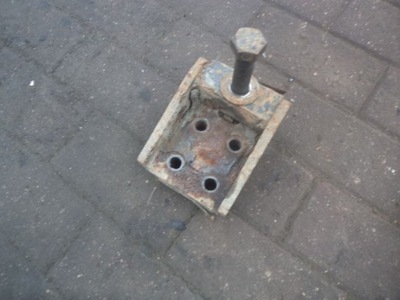 Кронштейн амортизатора задня scania r 1381515 фото №1