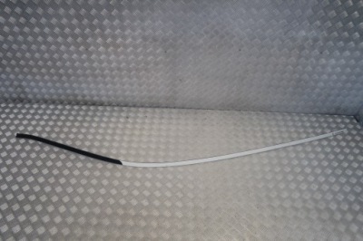 Молдинг кровельная правая porsche panamera 970 фото №1