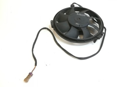 Вентилятор радиатора кондиционера 1.8 audi a4 b5 фото №1