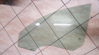 Стекло левый перед skoda superb ii lift 2013 r. фото №1