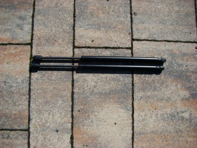 Tesla s амортизатор капот фото №1