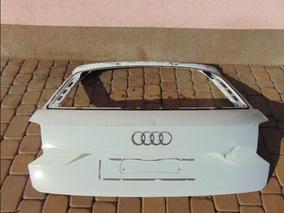 Audi q2 q-2 81a кришка багажника багажника задня задня фото №1