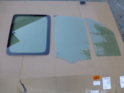 Скло двері vw crafter 7c0 права сторона 2017 rok фото №1
