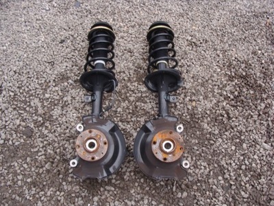 Поворотний кулак амортизатор лівий splash agila swift mk6 фото №1