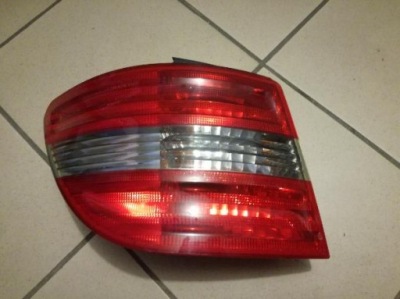 Mercedes w245 a245 245 лампа задня задня ліва фото №1