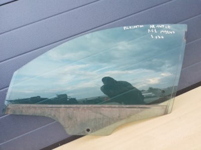 Стекло дверь левый перед 03r m3240 alfa romeo 147 фото №1