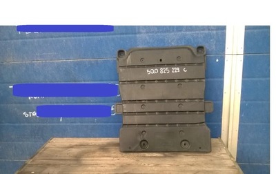 Захист підлога golf vii 5q0825229c фото №1