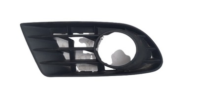 Оригінальна решітка бампера ліва vw golf v 5 plus фото №1