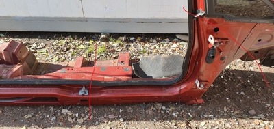 Порог правый перед ford b-max фото №1