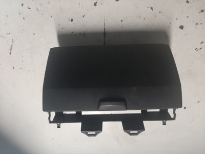 Бардачок пасажира перед mazda 6 фото №1