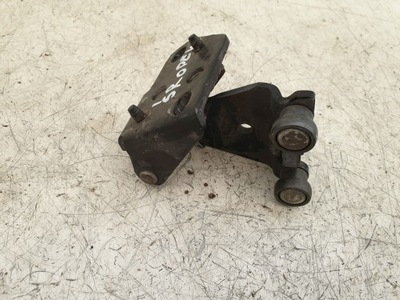 Ролик дверь правый задняя задняя peugeot partner 02r фото №1