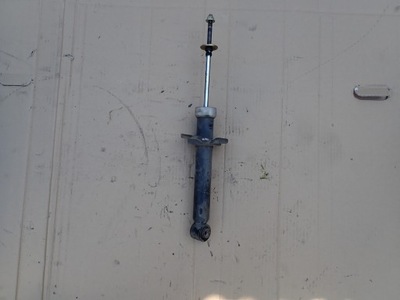 Nissan almera tino амортизатор задня фото №1