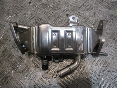 Радиатор выхлопных газов toyota chr 1,8hybrid фото №1