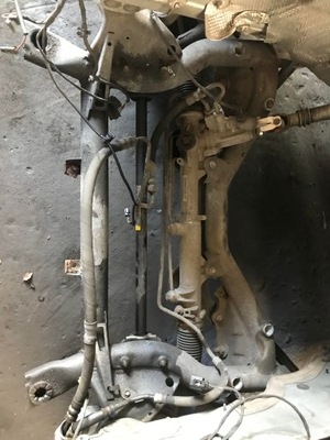 MERCEDES C 204 SUBBASTIDOR VIGA SUSPENSIÓN PARTE DELANTERA  