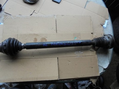 Vw passat b6 приводной вал правый  2,0 tdi фото №1