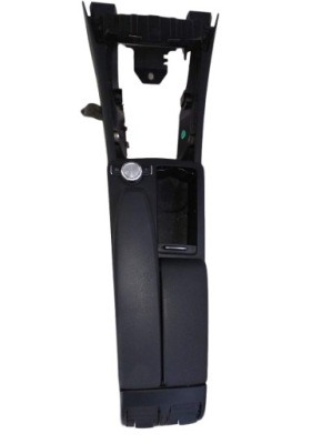 Mercedes w 204 рестайлинг  подлокотник фото №1