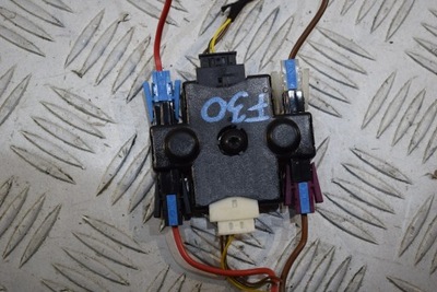 Усилитель антенны bmw 3 f30 9229043 фото №1