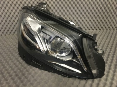 Mercedes e klasa фара правий a2139067606 multibeam фото №1