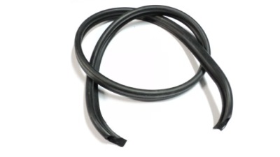 Прокладка люк задний  mercedes 115 фото №1