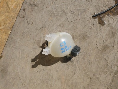 Бачок расширительный peugeot 208 фото №1