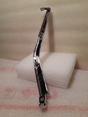 Mitsubishi outlander iii lift молдинг бампера фото №1