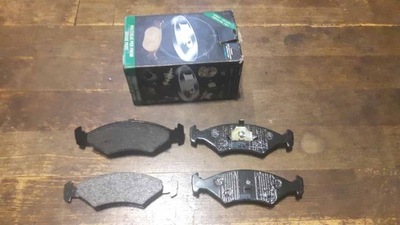 PADS BRAKE FORD ESCORT FIESTA SIERRA 05P233  