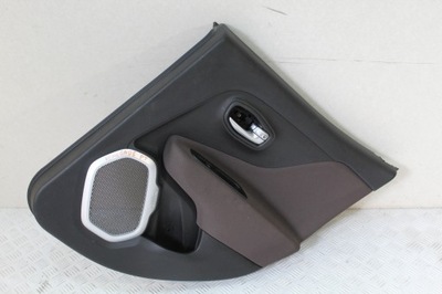 Обшивка двері правий задня jeep renegade фото №1