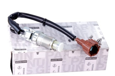 Terrano ii r20 2,7 инжектор топлива инжектор управляющий фото №1