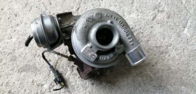 Hyundai i30 ii 1.6 crdi турбонагнетатель 23201-2a701 фото №1