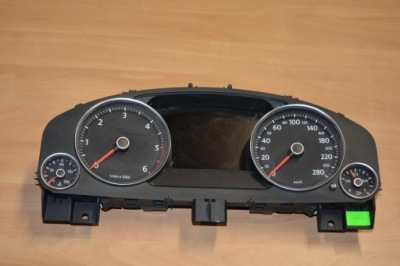 Счетчик приборы vw touareg 7p6920880d фото №1