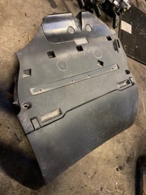 Audi a6 c6 бардачок europa 4f1857035bb фото №1