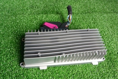 Усилитель радио audi a4 b8 a5 q5 8r0035223g фото №1