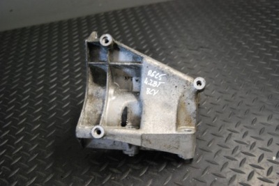 Кронштейн компресора кондиціонера audi rs6 c5 077260885g фото №1