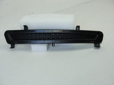 Ford оригінальний номер bs71-15a281-b решітка бампера фото №1