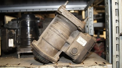 Клапан полуприцепа europa volvo fh fm renault dxi фото №1