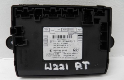 Модуль двері правий задня mercedes s w221 a2218704893 фото №1