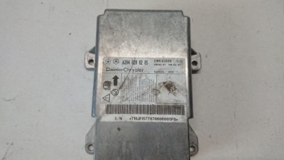 Датчик подушек подушка безопасности mercedes w204 a2048208285 фото №1