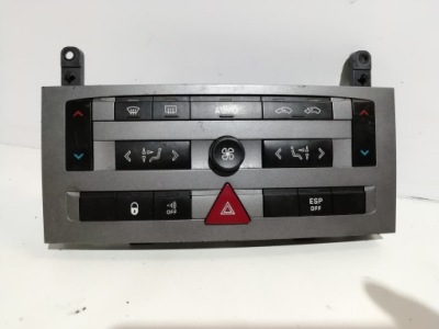 Панель обдув кондиционера peugeot оригинальный номер 96573322xf фото №1