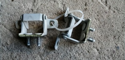 Hyundai i30 ii kombi петля крышки фото №1