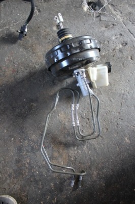 Mercedes e-klasa w212 підсилювач гальм насос 2124303330 фото №1